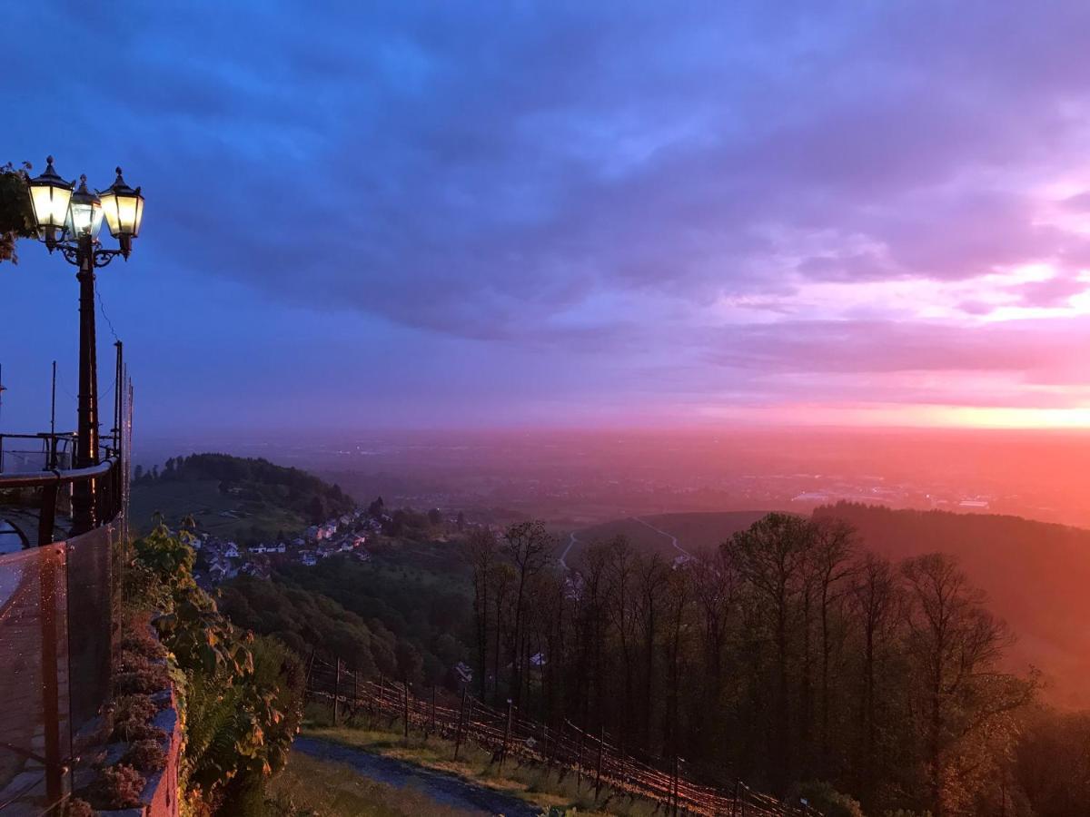 Burg Windeck ***S Hotel Bühl Екстериор снимка