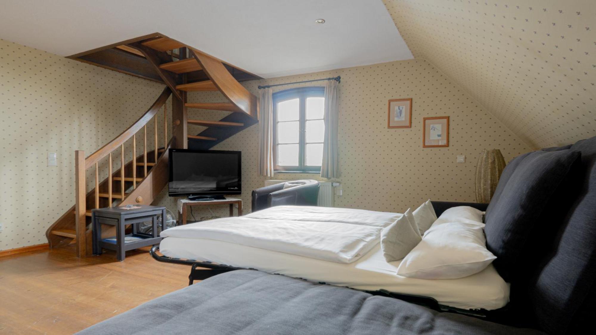 Burg Windeck ***S Hotel Bühl Стая снимка